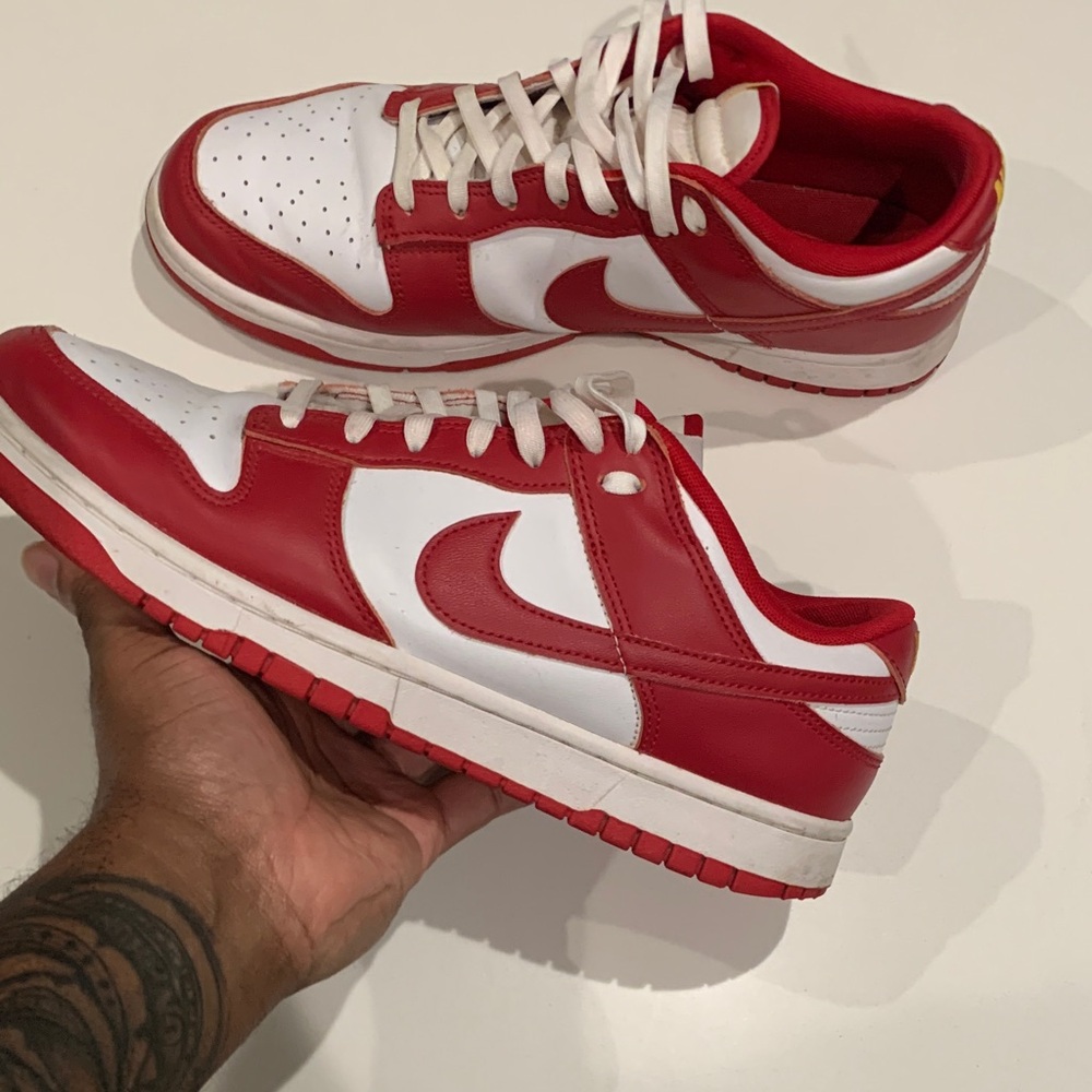 Nike Men's Red and White Dunks - Picture 4 of 6